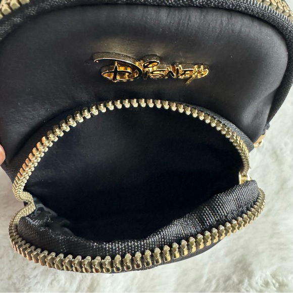 *NEW* Disney Mickey Mouse Crossbody Bag Cell Phone Holder - Picture 4 of 8